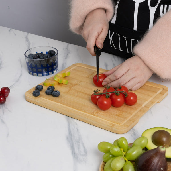 Bamboo Cutting Board, 8.5 in x 11 in, with Juice Groove and Non-Slip Feet